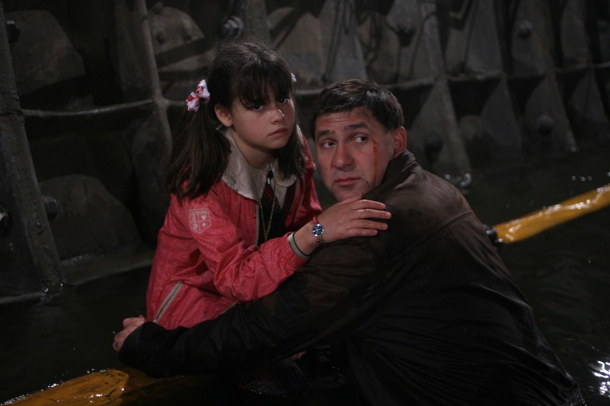 Метро (2012)