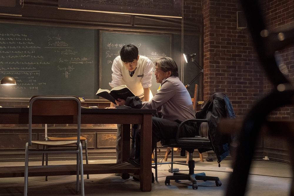 Математик в стране чудес