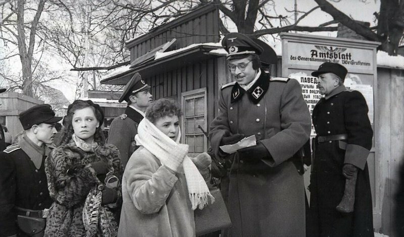 Часы остановились в полночь