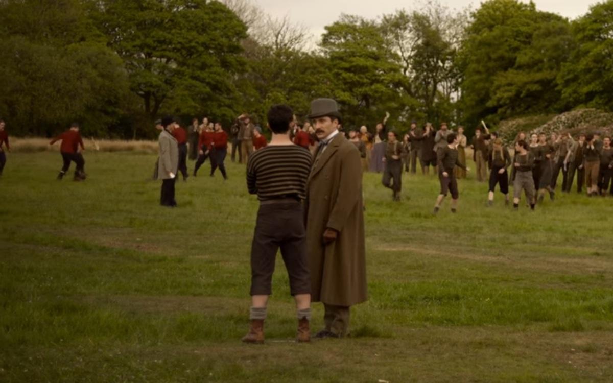 Игра родом из Англии / The English Game (2020). Список сериалов про футбол 2026